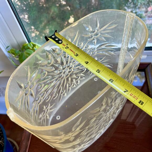 Vintage Lucite Sunburst Trash Can – Mid-Century Clear Oval Wastebasket - Picture 11 of 12